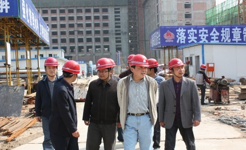 集团公司副总司理赵彬赴项目工地实地调研-易彩堂官网