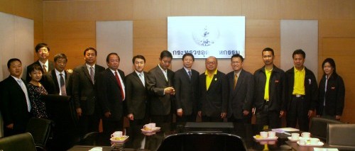4月3日曼谷国际时报H版报道集团公司于泰国相关部分相助事宜-易彩堂官网