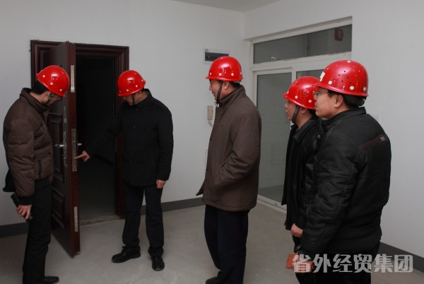 肖玉龙董事长深入集团驻西安部分项目部慰问调研-易彩堂官网