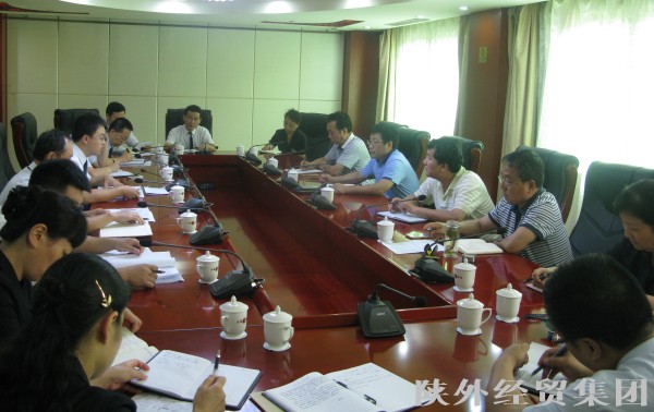 集团公司总司理惠宏军一行到止园饭馆调研指导事情-易彩堂官网