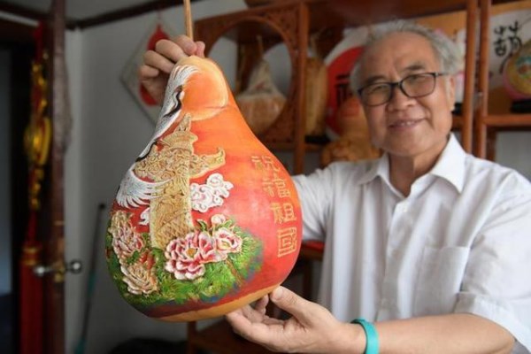 梁平安葫芦雕作品浏览-易彩堂官网