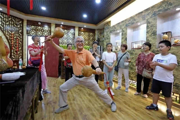 喜迎十四运 共筑中国梦-易彩堂官网