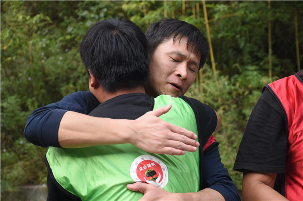 同心共逾越·团结铸绚烂 易彩堂官网建设一公司拓展活动-易彩堂官网