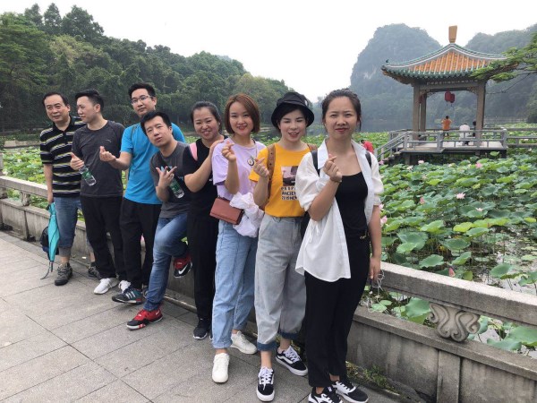 深圳长安集团组织员工开展户外体能训练主题活动-易彩堂官网